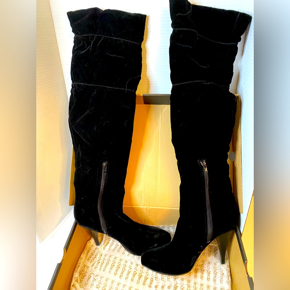 EUC Women's Size 8 Black Velour Over the Knee High Heeled Boots Shoes Dress